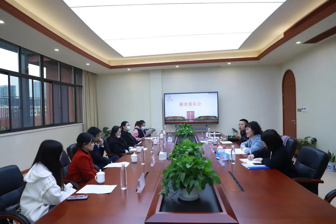 爱携手，凝心力，育花开——天元公学幼儿园召开第一届家委会会议