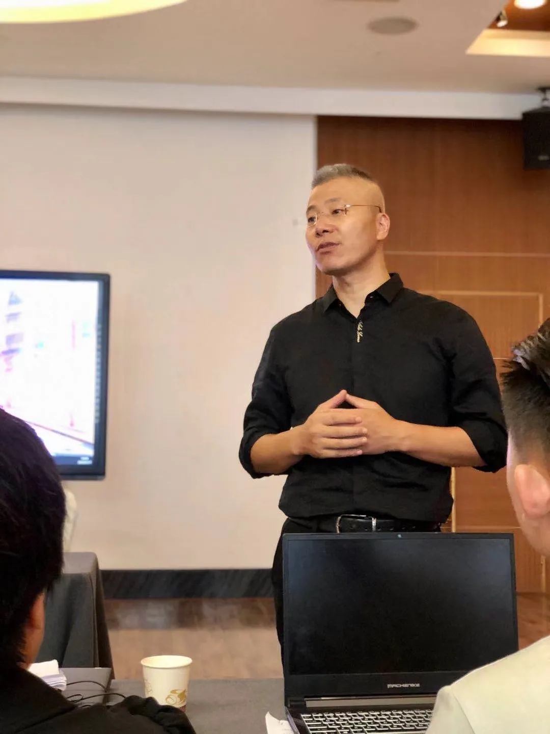 天元人物志丨以研为友，与生共舞——小学部体育教师罗郭松