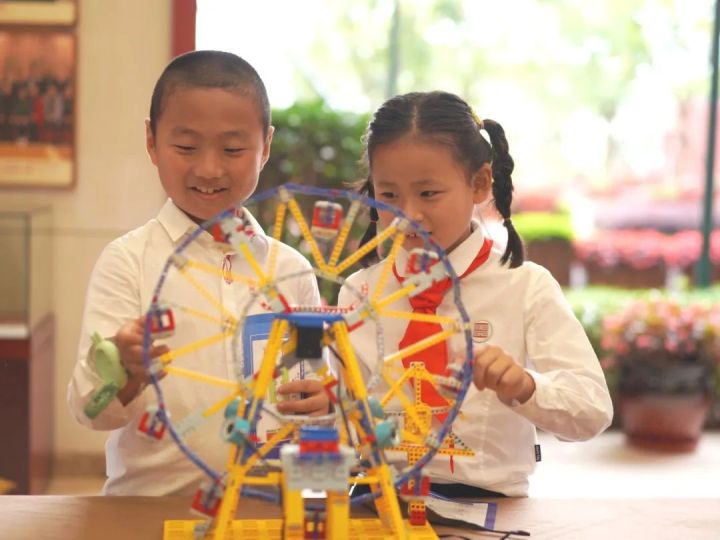 科技点燃梦想，“数智”改变生活 ——记天元公学小学部首届科技节活动
