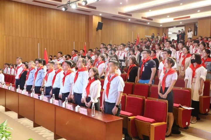 少代会唱响新时代，红领巾共筑新梦想——记天元公学第二次少先队代表大会