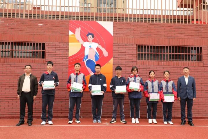 天元公学高中部开展“我的高中印象”系列活动
