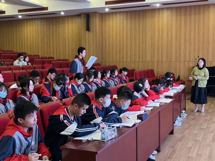 教研结合，共赴未来 ——天元公学承办余杭区高一地理教学研讨暨短期班培训活动
