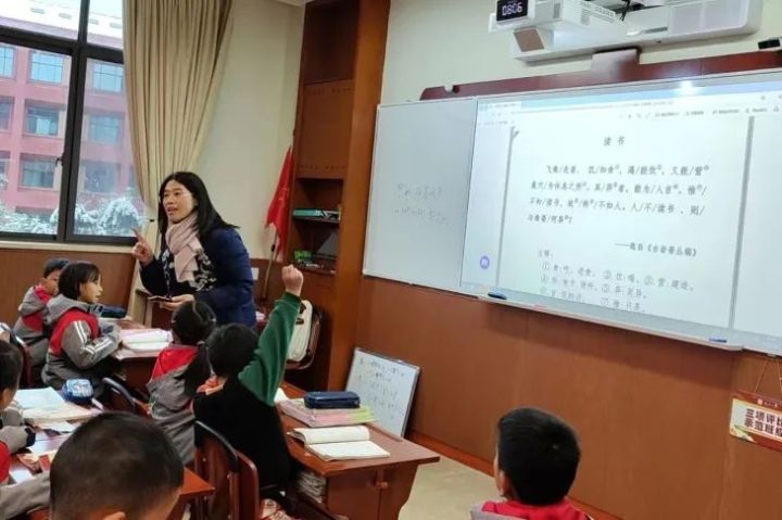 启苑夜话丨语文学习莫慌忙，涵泳工夫兴味长——记天元公学小学部家庭教育沙龙系列活动