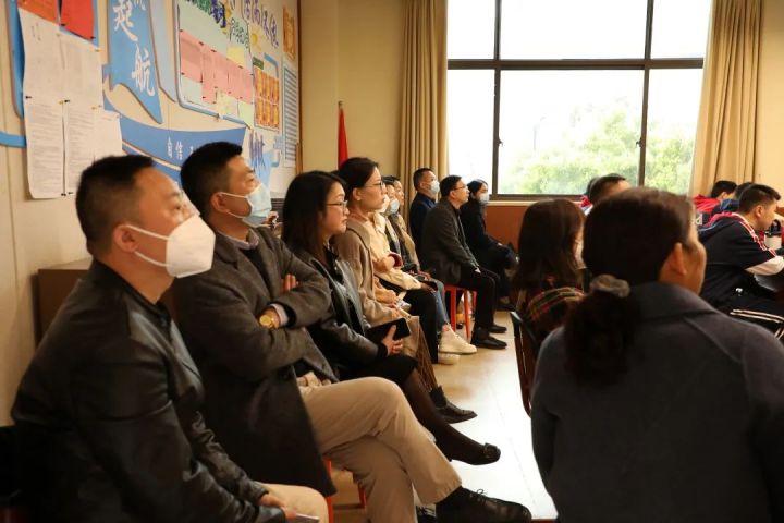 家校共育丨天元公学高中部开展“家长开放日”活动