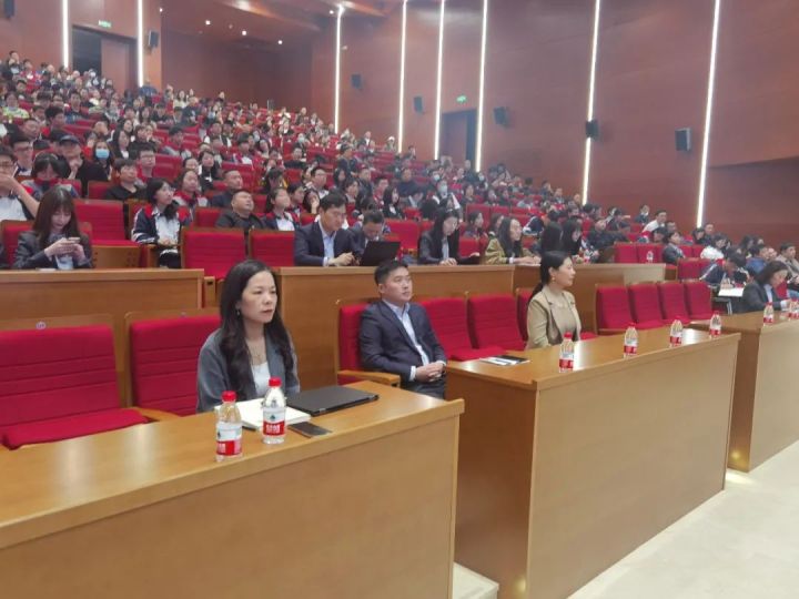 家校携手育英才，科学选课赢未来——记天元公学高中部高一年级家长会