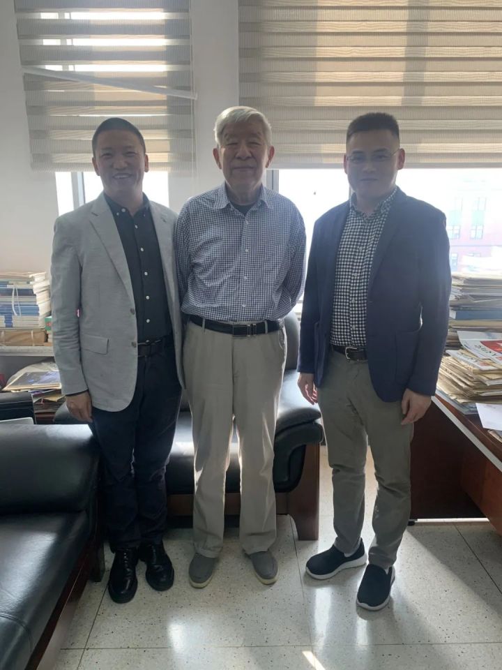 送别杨乐院士，先生曾关心指导天元公学数学人才培养