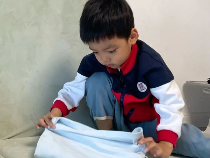 老少同乐，情暖重阳——记天元公学幼儿园重阳节系列活动