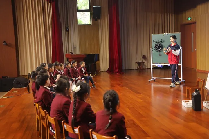 我校承办全区幼儿园教师培训活动