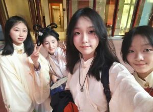 天元学子说丨高中部学生宋芷伊：不啻微芒，造炬成阳