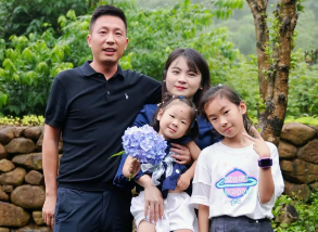 家校共育丨五年级“美好家长”风采展示：陪伴是最长情的告白