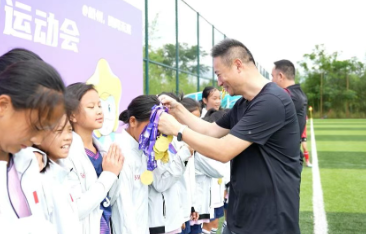 天元足球小将助阵，余杭区足球队勇夺市运会首冠