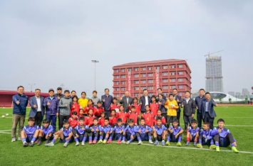 中国足协主席宋凯一行来校调研，共探校园足球青训振兴新路径