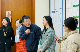 推门听课探学情，家校同心育未来——天元公学初中部举行家长开放活动