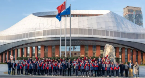 科幻走进现实，天元学子探访全球最大超重力实验室