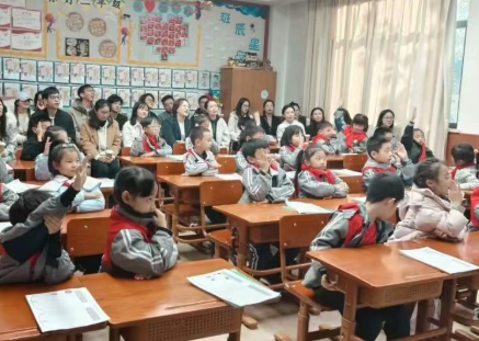 慧启成长，创见未来！这场家长开放日活动有温度，更有深度！