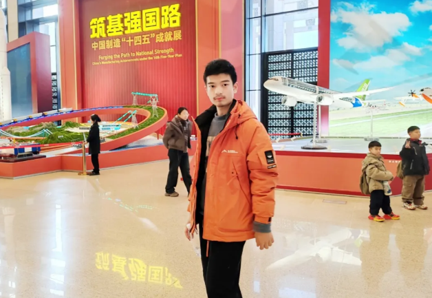 浙江高中数学、物理学霸新一轮喜报来了！有的高一高二已被清北锁定，家长群还在关心杭州那对双胞胎兄弟呢？